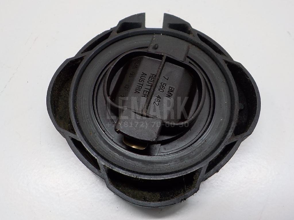 Крышка маслозаливной горловины