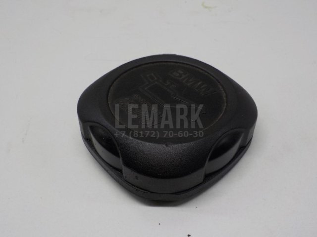 Крышка маслозаливной горловины