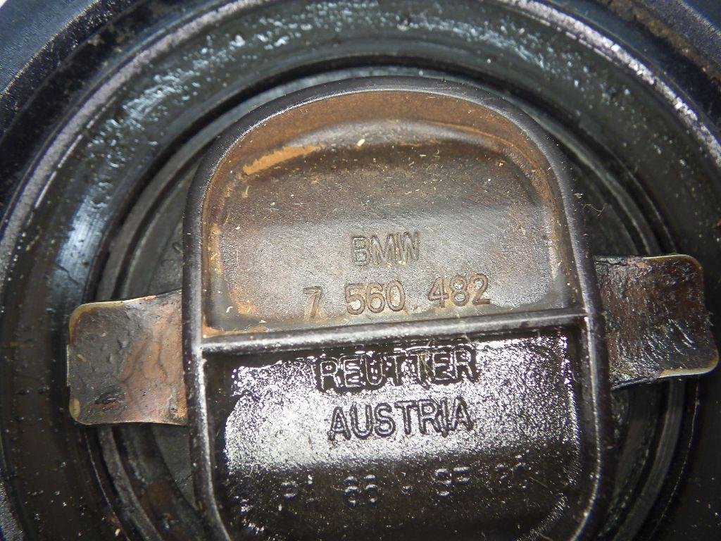 Крышка маслозаливной горловины