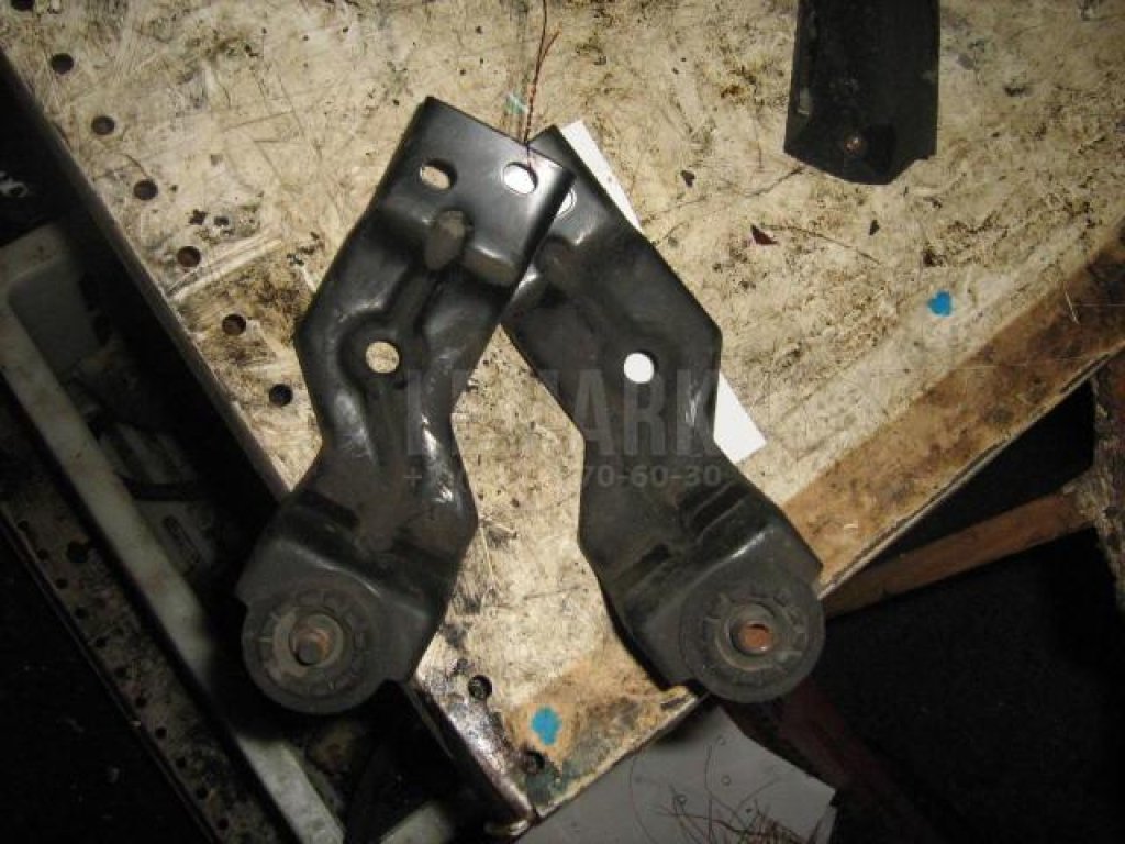 Кронштейн радиатора