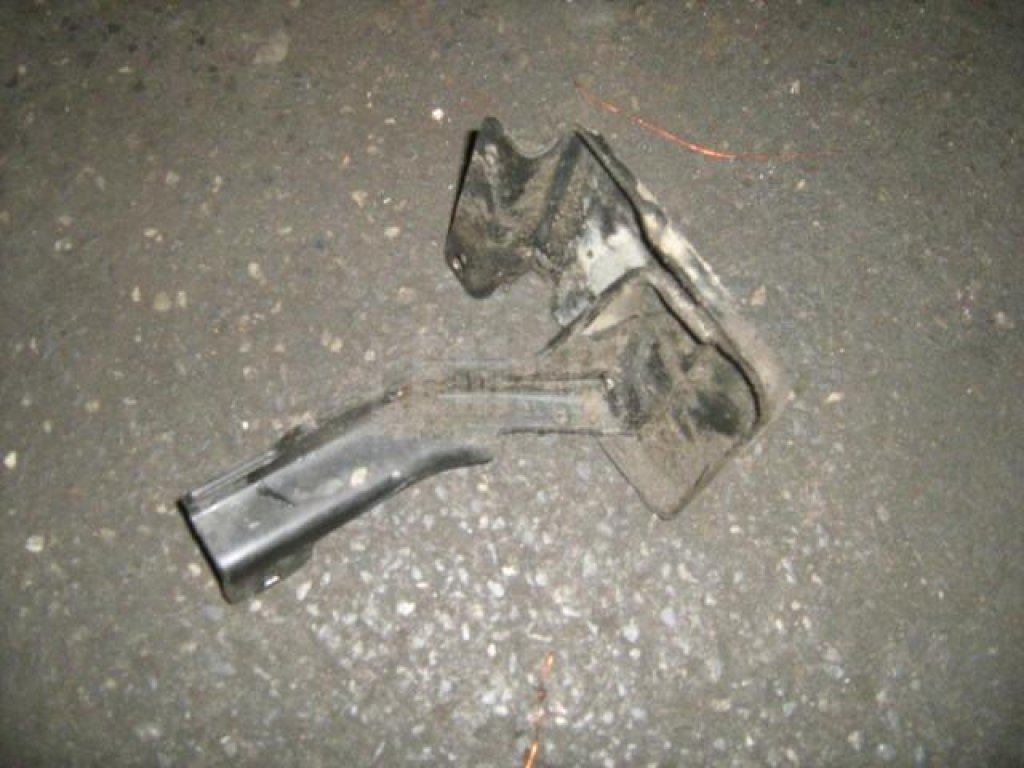 Кронштейн (сопут. товар) для  Audi A3 [8P1] 2003-2013