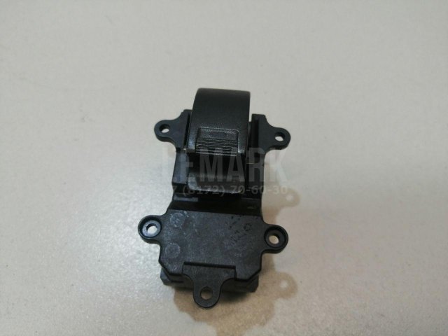 Кнопка стеклоподъемника