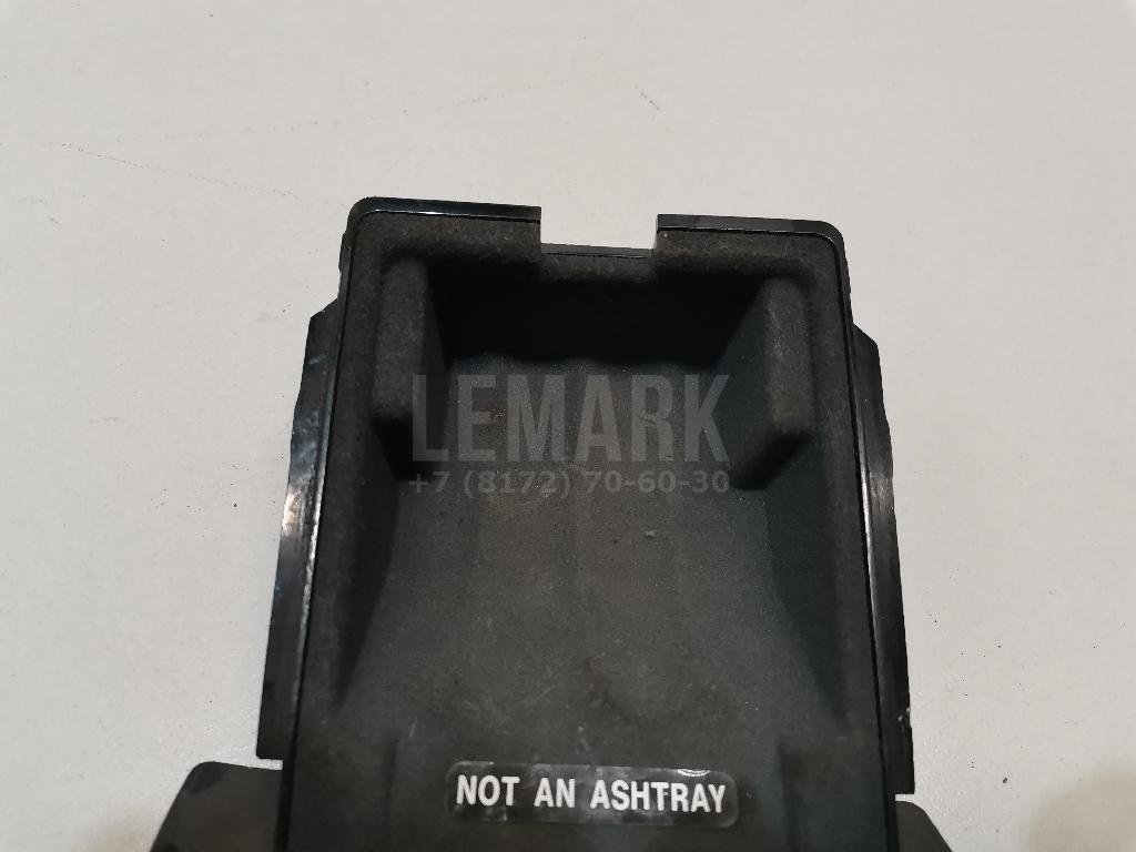 Пепельница передняя