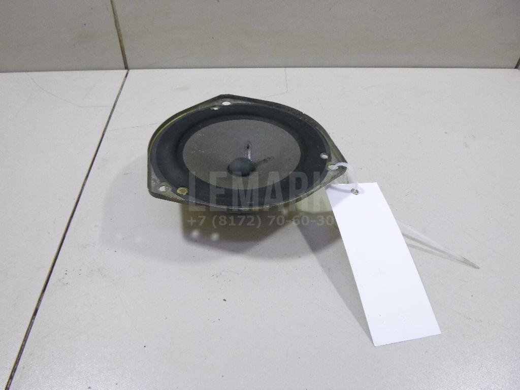 Динамик для  Audi A4 [B9] 2015