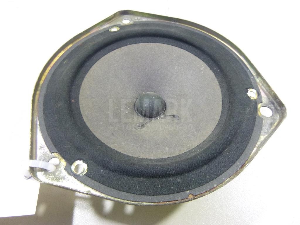 Динамик для  Audi A4 [B9] 2015