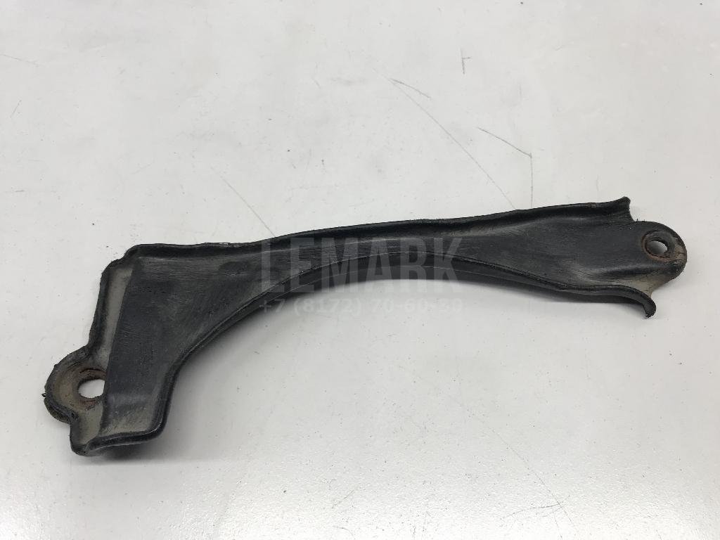 Крепление аккумулятора