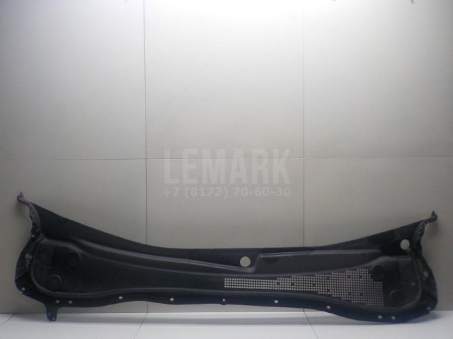 Решетка стеклооч. (планка под лобовое стекло)