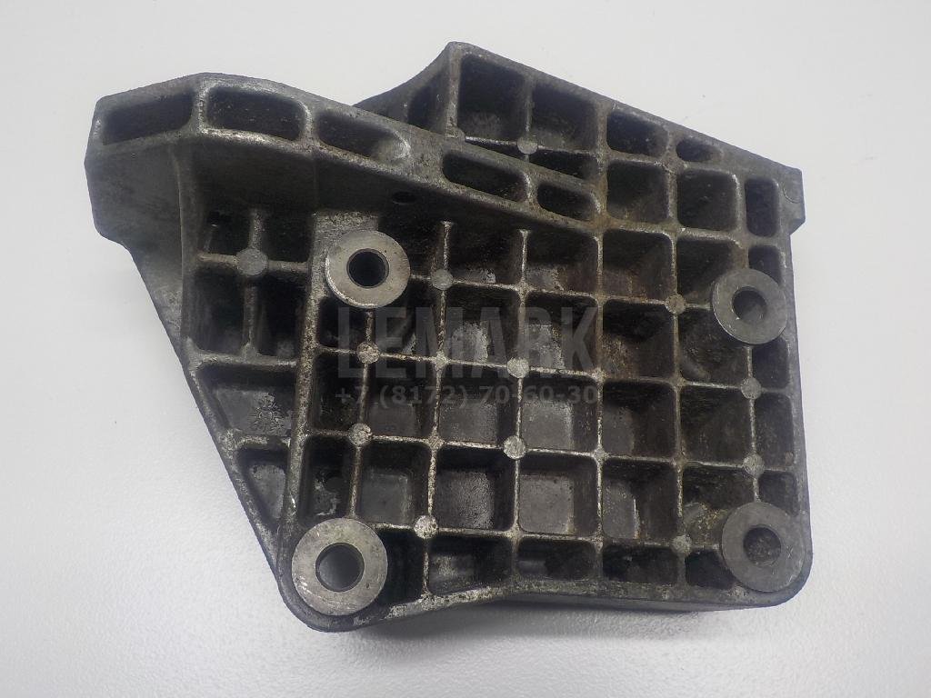 Кронштейн кондиционера для  Audi A3 [8PA] Sportback 2004-2013