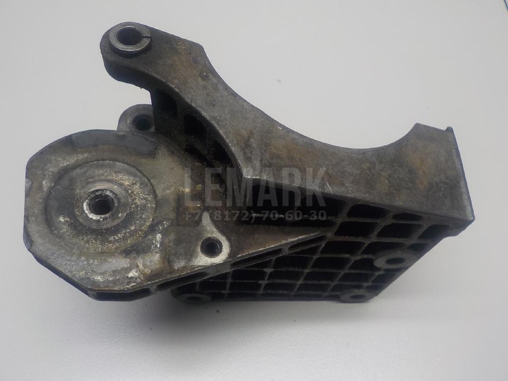 Кронштейн кондиционера для  Audi A3 [8PA] Sportback 2004-2013