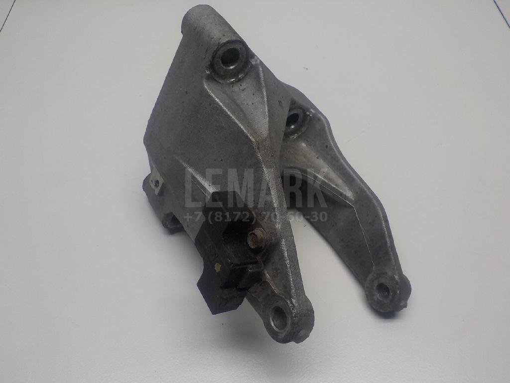 Кронштейн опоры двигателя для  Audi A4 [B8] 2007-2015