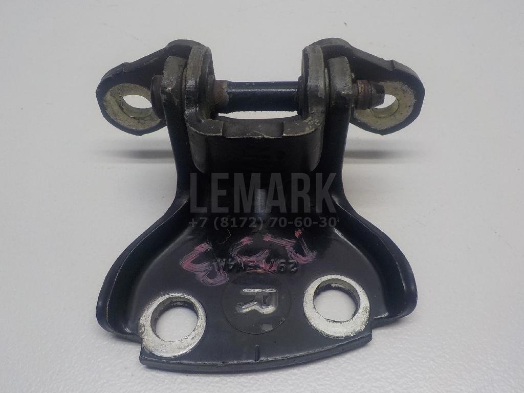 Петля двери задней правой верхняя