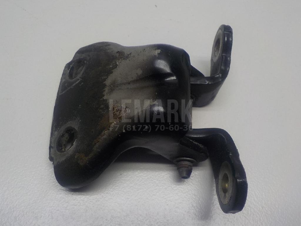 Петля двери задней левой верхняя