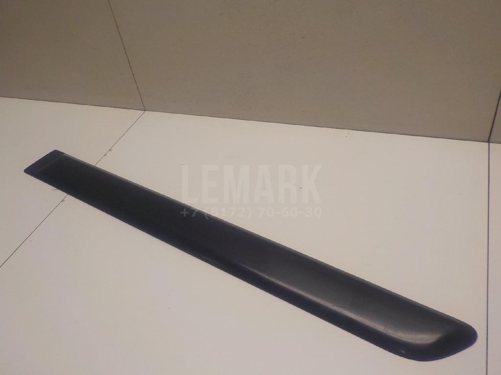 Молдинг задней левой двери