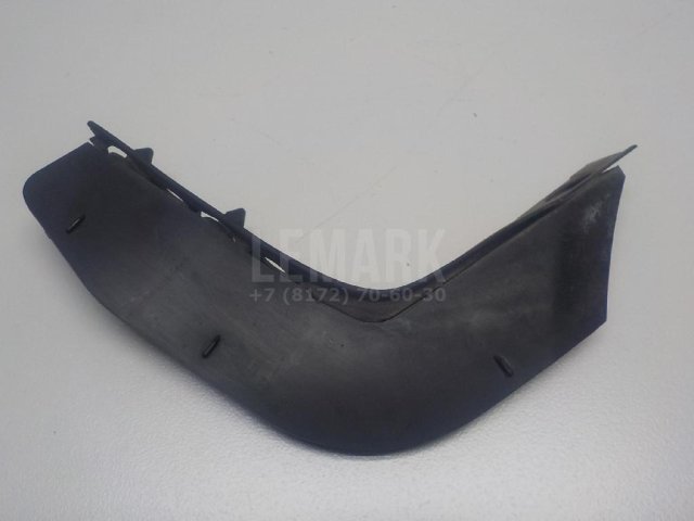 Направляющая переднего бампера левая