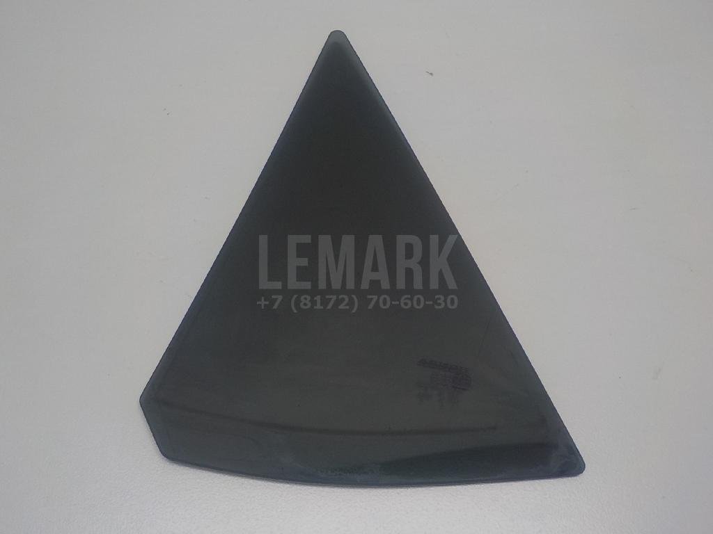 Стекло двери задней правой (форточка)