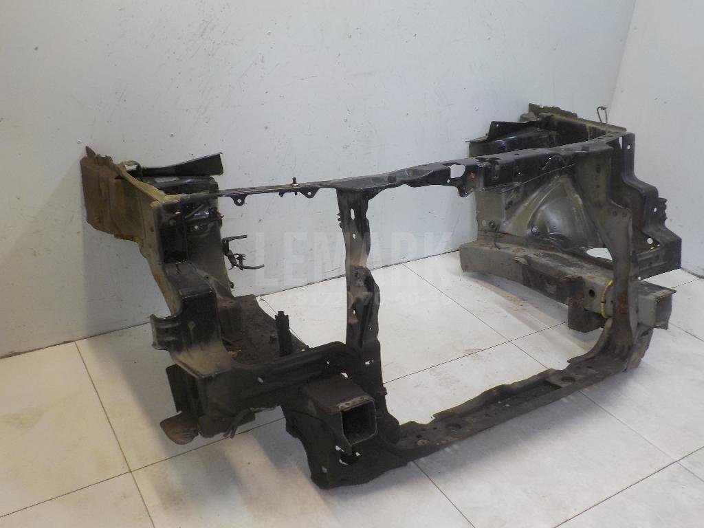 Панель передняя