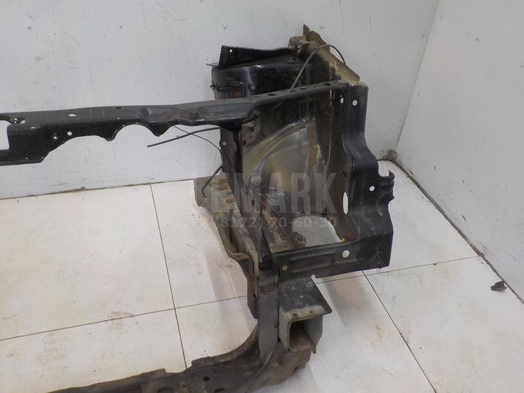 Панель передняя