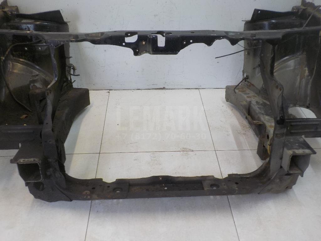 Панель передняя