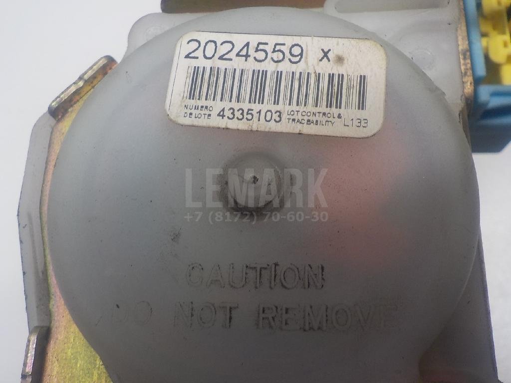 Ремень безопасности с пиропатроном