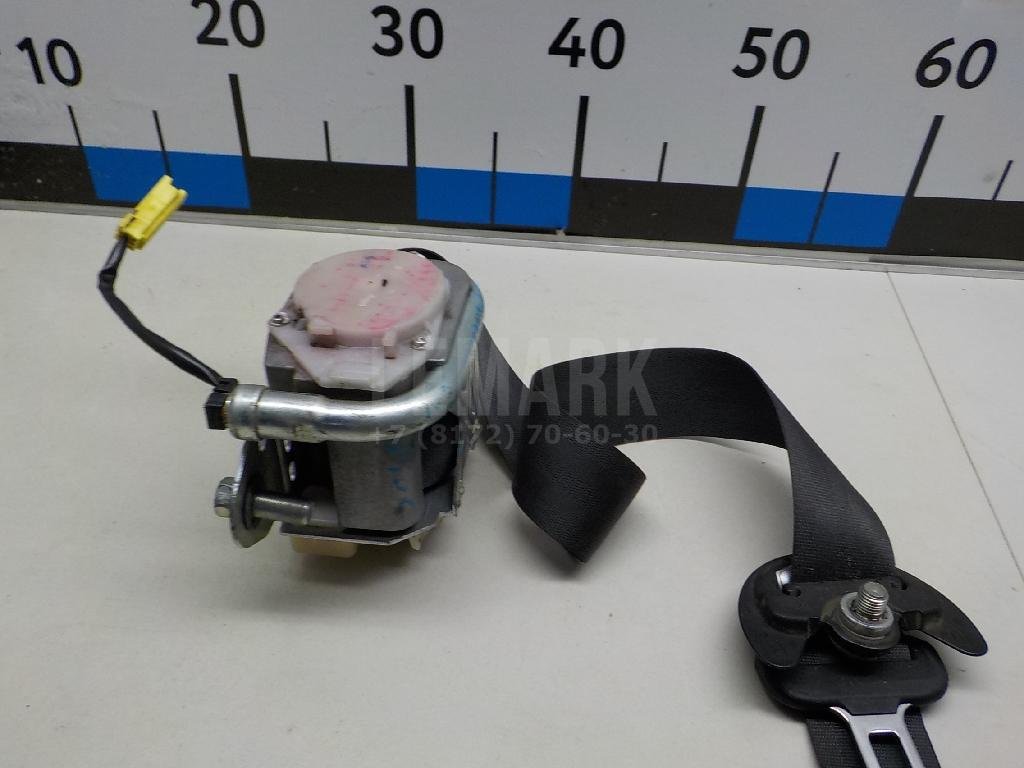 Ремень безопасности с пиропатроном