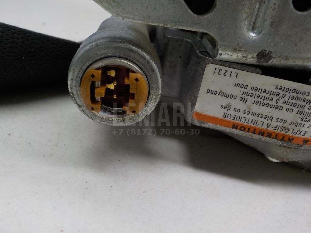 Ремень безопасности с пиропатроном