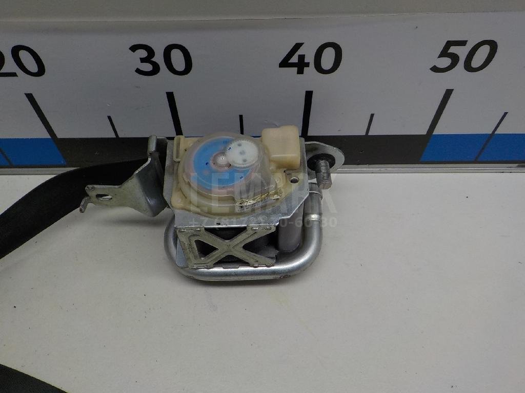 Ремень безопасности с пиропатроном