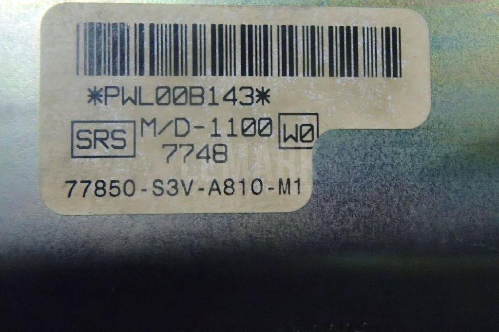 Подушка безопасности пассажирская (в торпедо)