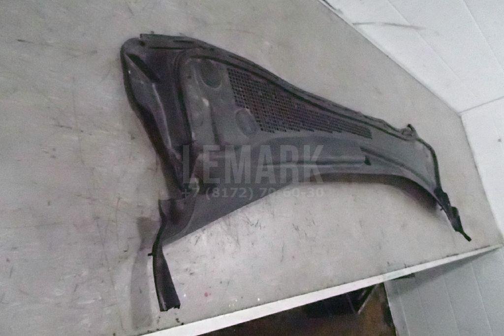 Решетка стеклооч. (планка под лобовое стекло)