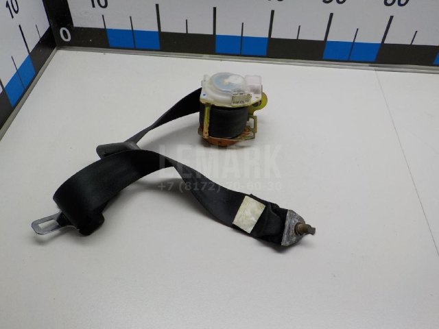 Ремень безопасности