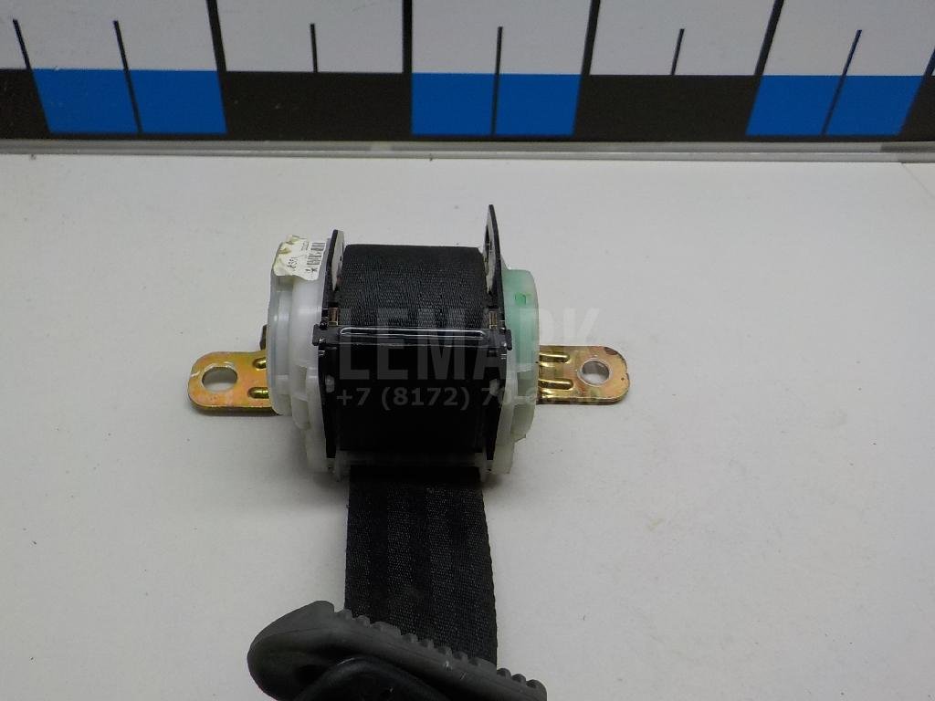 Ремень безопасности