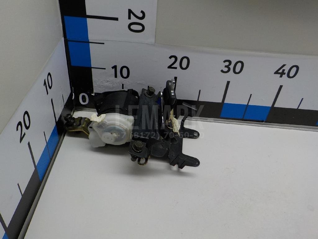 Ремень безопасности