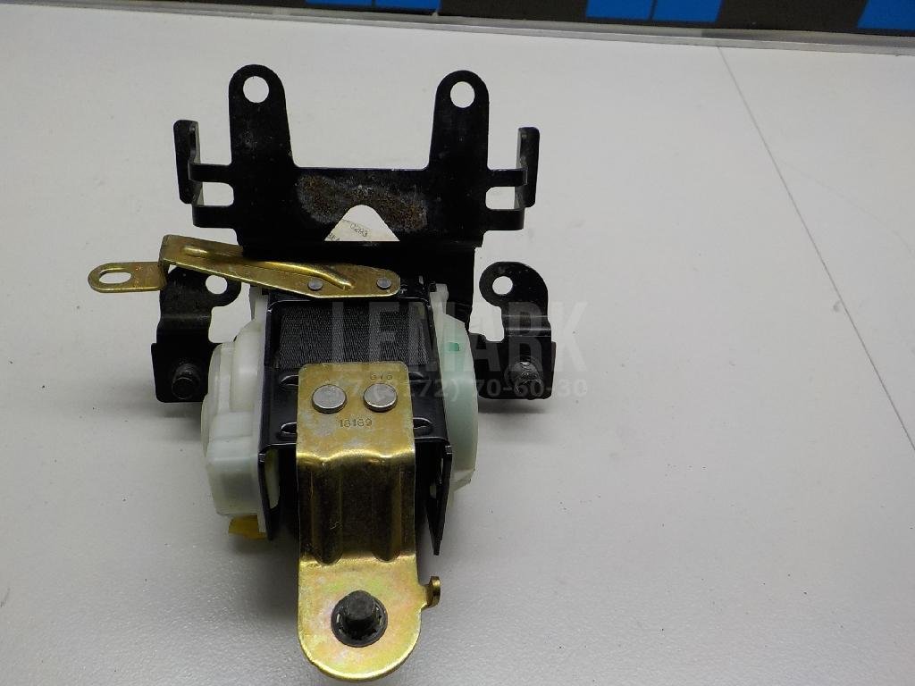 Ремень безопасности