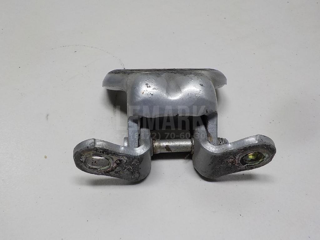 Петля двери задней левой нижняя