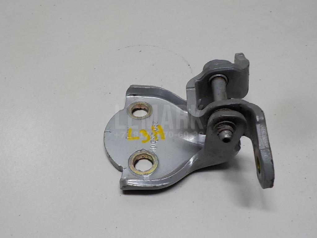 Петля двери задней левой нижняя