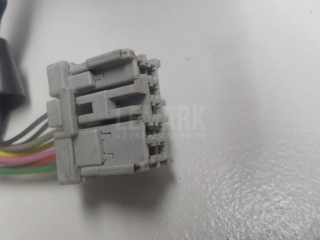 Зеркало правое электрическое