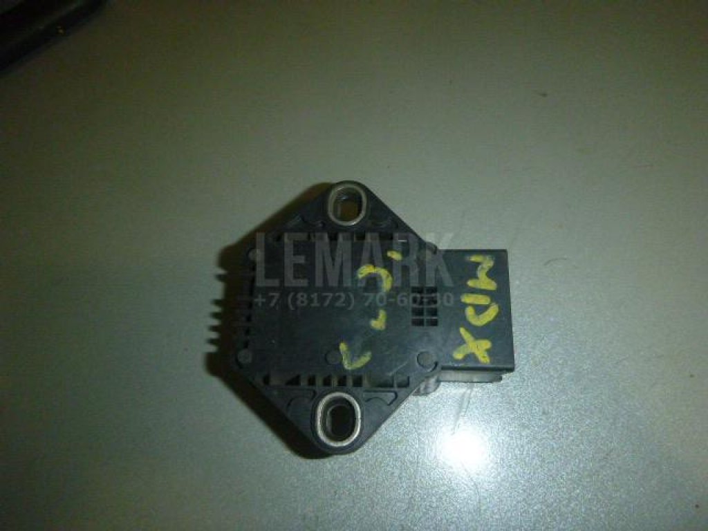 Датчик ускорения