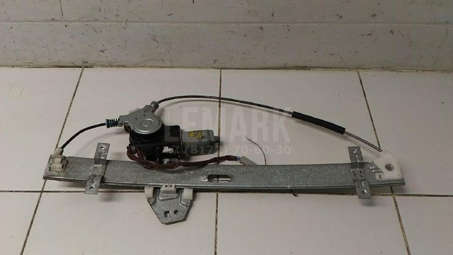 Стеклоподъемник электр. передний правый