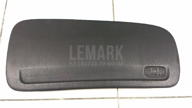 Крышка подушки безопасности (в торпедо)