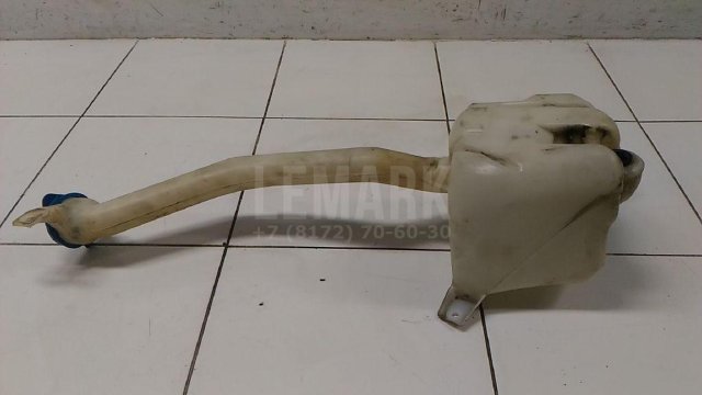 Бачок омывателя лобового стекла