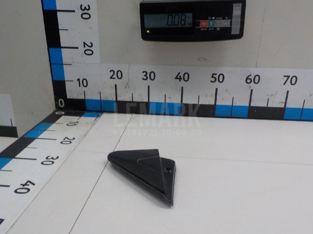 Накладка зеркала правого