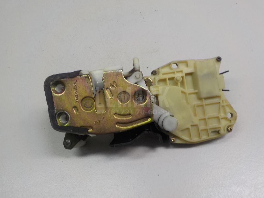 Замок двери задней левой