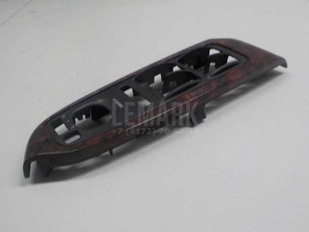 Накладка блока управления стеклоподъемниками