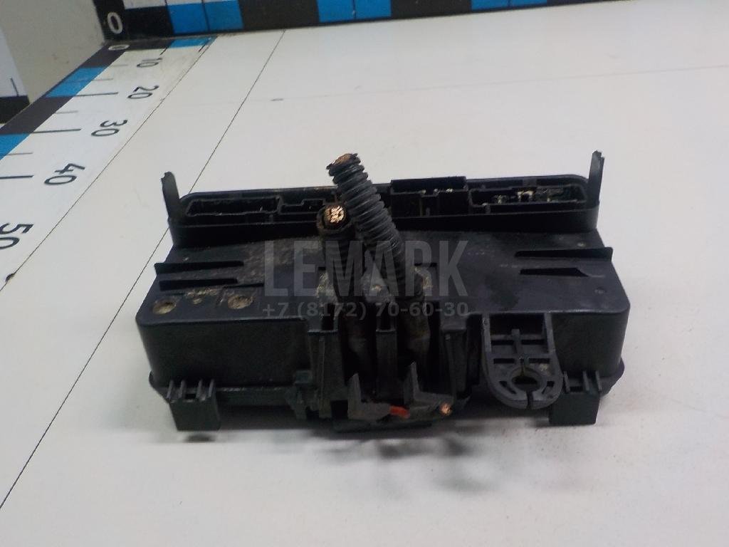 Блок предохранителей для  Audi A4 [B9] 2015