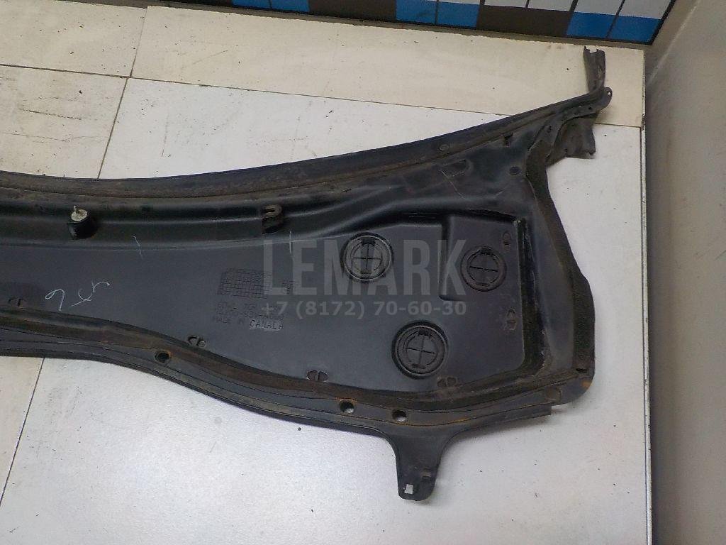 Решетка стеклооч. (планка под лобовое стекло)