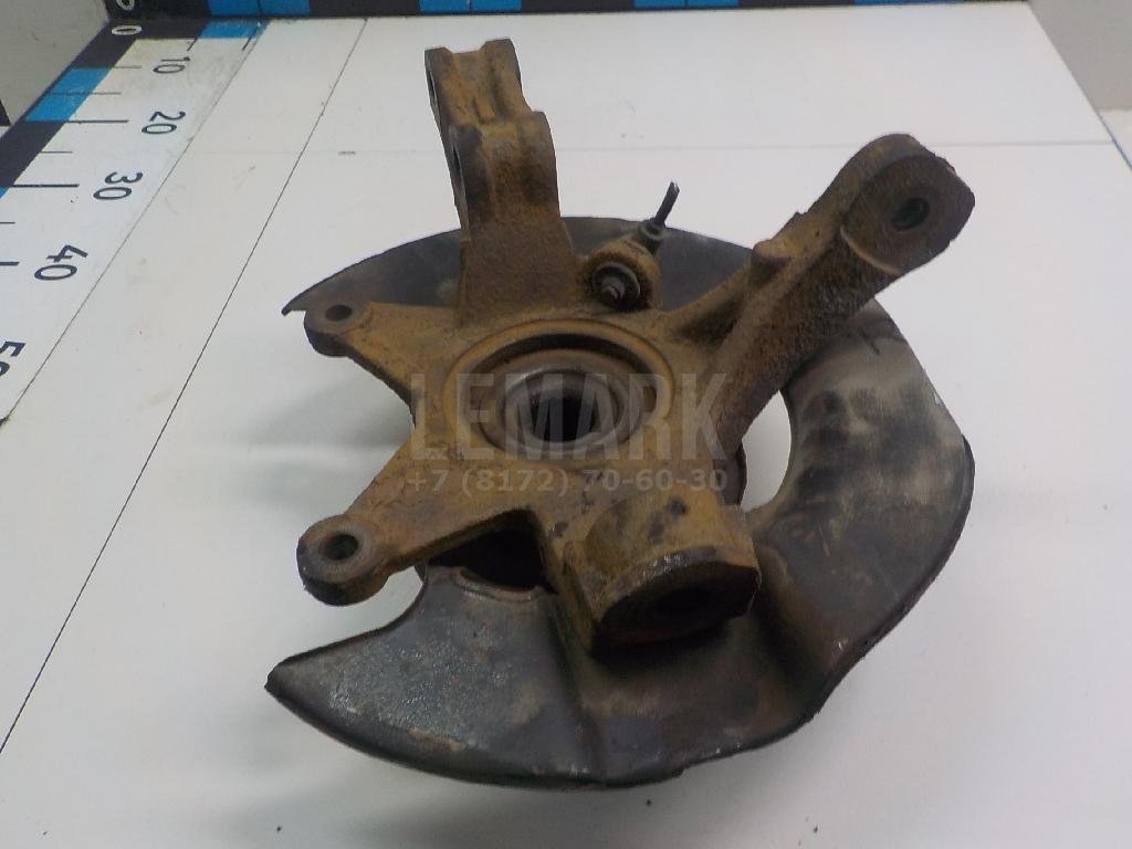 Кулак поворотный передний левый