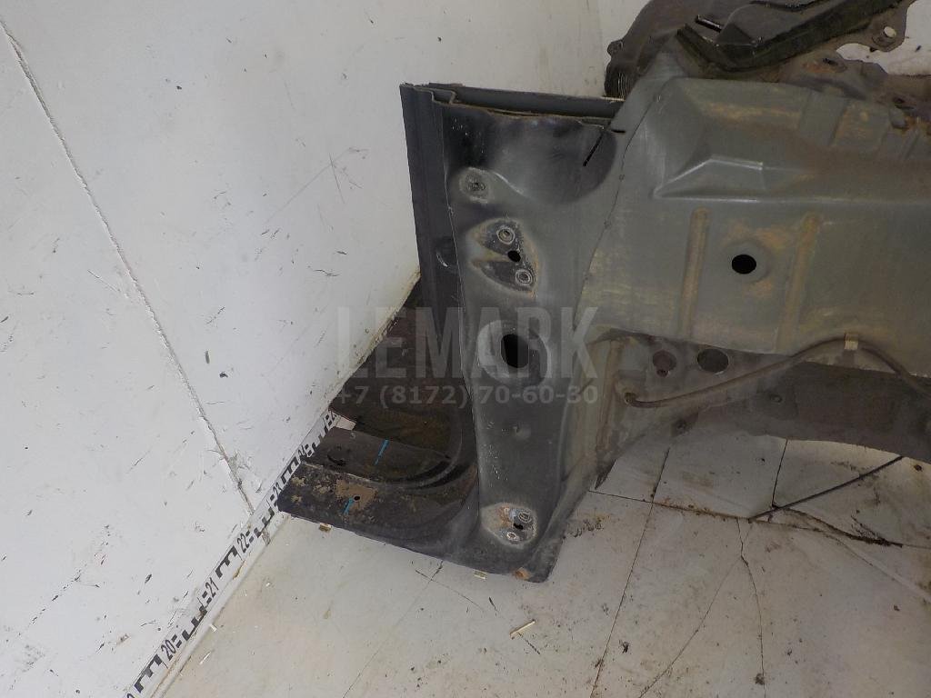 Кузовной элемент