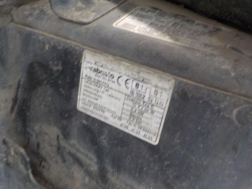 Панель передняя