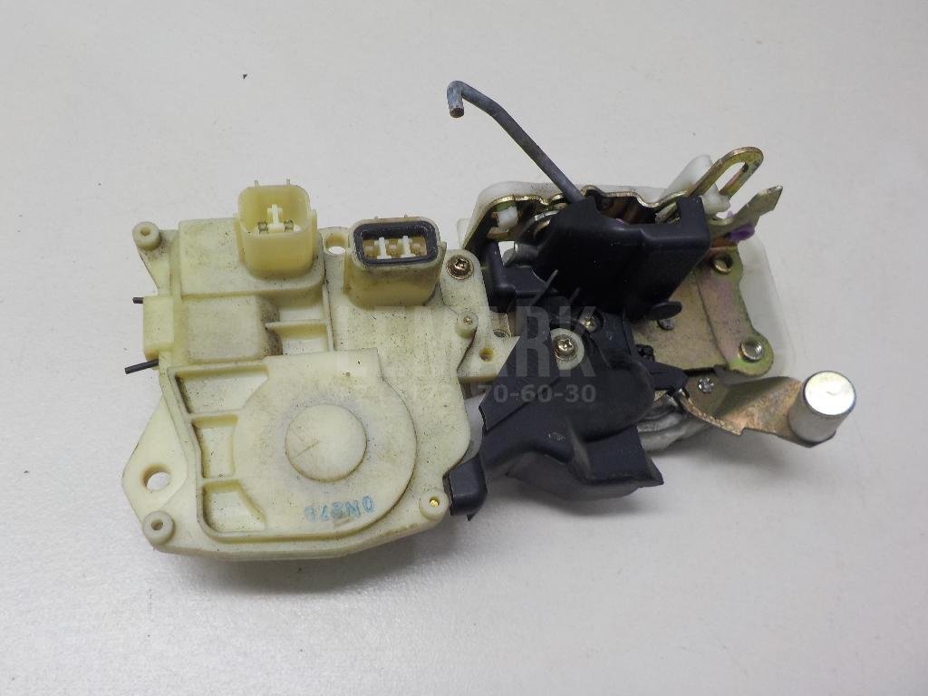 Замок двери задней левой