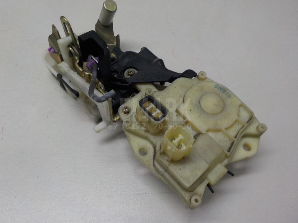 Замок двери задней левой