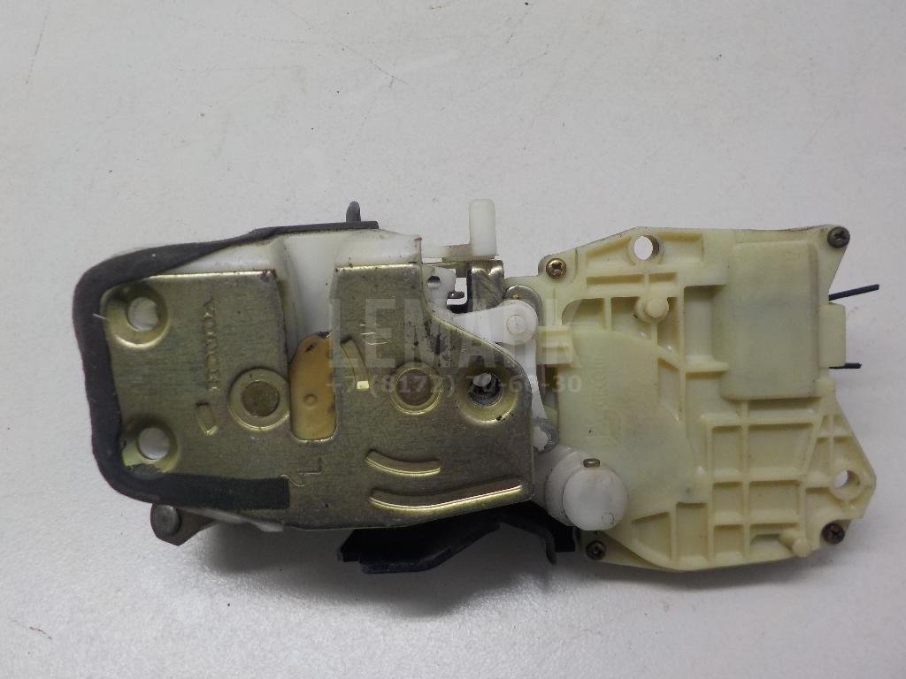 Замок двери задней левой